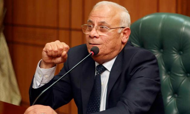 الكتلة البرلمانية لبورسعيد تحذر من قرارات المحافظ بتحريك سعر الدولار الترشيدى
