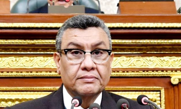 النائب مصطفى سالم يطالب وزير السياحة بخطة لمراقبة تحويلات الخدمات السياحية والفندقية للبنوك 