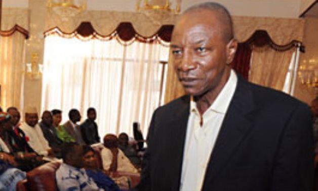 الإفراج عن الرئيس الغيني السابق كوندي بعد 7 أشهر قيد الإقامة الجبرية