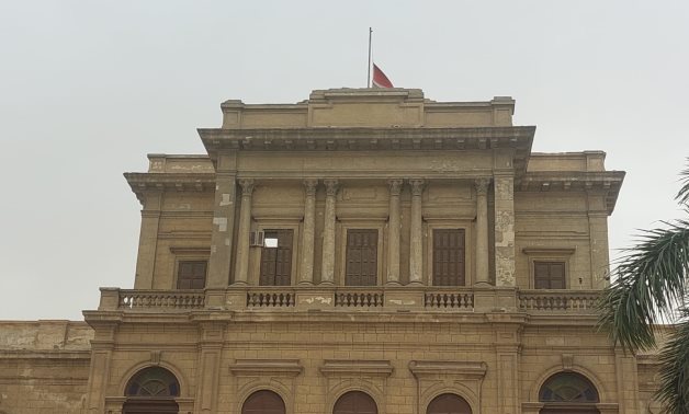 مجلس الشيوخ ينكس الأعلام حداداً على رئيس الإمارات الراحل الشيخ  خليفة بن زايد