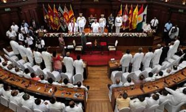 حزب المعارضة السريلانكى يدين مد حالة الطوارئ فى البلاد رغم انتخاب رئيس جديد