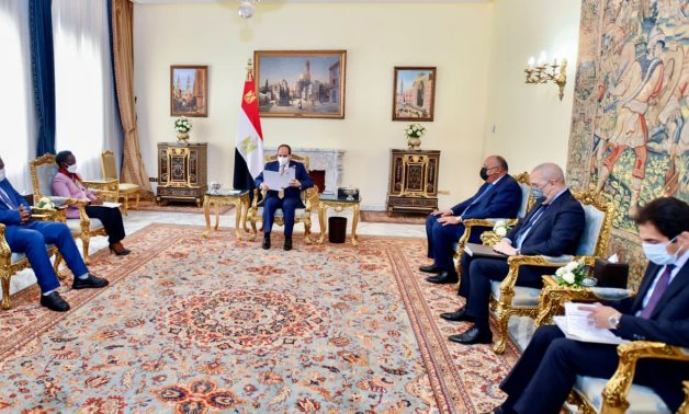 الرئيس السيسى يؤكد اعتزاز مصر بالعلاقات التاريخية المتميزة مع تنزانيا
