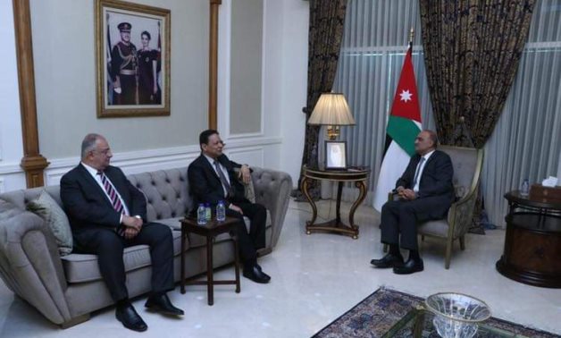 رئيس وزراء الأردن يستقبل كرم جبر.. ويؤكد على العلاقة الاستراتيجية بين الدولتين
