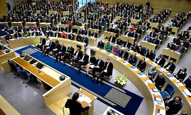 برلمان الجبل الأسود يطيح بالحكومة في تصويت على حجب الثقة