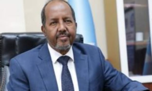  رئيس الصومال يؤكد عزم بلاده على تصفية حركة الشباب الإرهابية