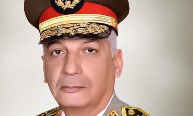 وزير الدفاع يغادر إلى دولة الإمارات العربية المتحدة فى زيارة رسمية