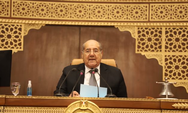 رئيس "الشيوخ" يرسل برقية تهنئة للسعدون لاختياره رئيساً لمجلس الأمة الكويتى