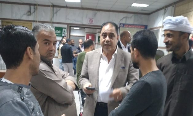نائب يُجرى جولة ليلية مفاجئة لمستشفى الحسينية المركزى للتأكد من الخدمات الطبية