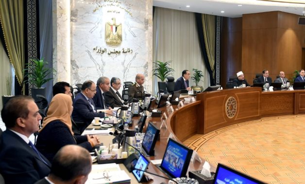 رئيس الوزراء يوجه بإعداد خطة استراتيجية لتوطين صناعة الأعلاف فى مصر