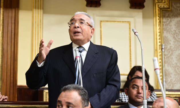 وكيل خطة النواب: مشروع قانون سيارات المصريين بالخارج مؤقت