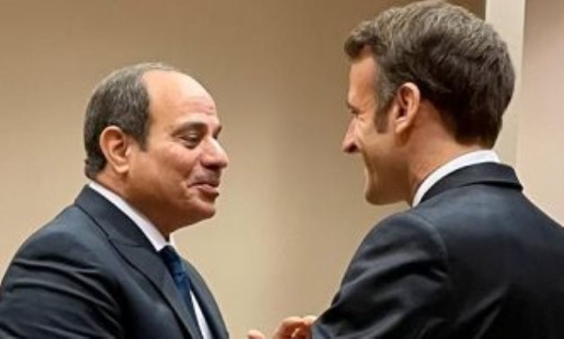 الرئيس يلتقى نظيره الفرنسى على هامش مؤتمر بغداد للتعاون والشراكة بالأردن