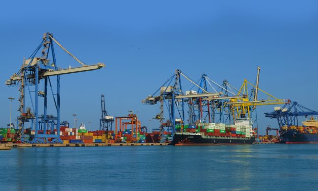 مجلس النواب يوافق على قانون منح التزام تطوير وتشغيل ميناء الدخيلة