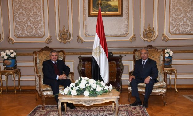دفاع النواب": نشعر بالفخر من نجاحات قناة السويس وتعود بالخير علي كافة المصريين 