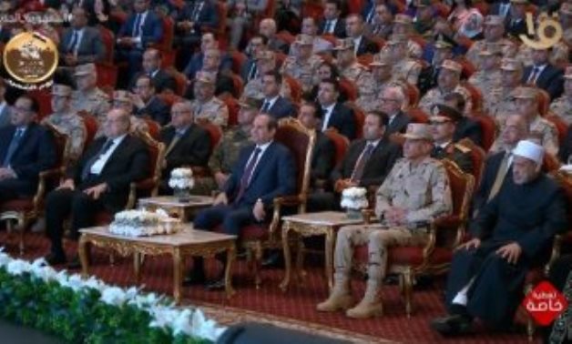 الرئيس السيسي يشاهد فيلمًا تسجيليًا بعنوان "سيناء ملحمة التضحية والبناء"