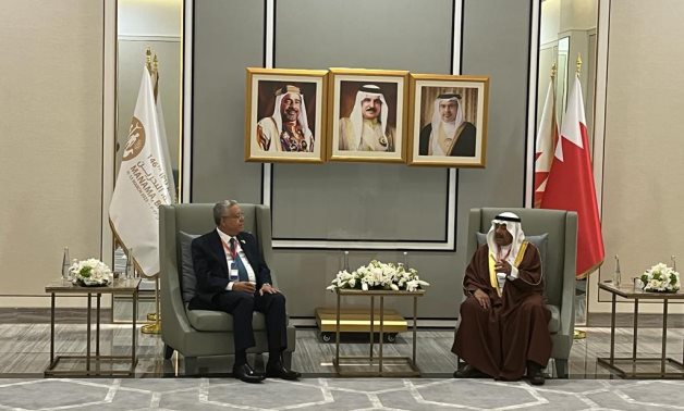 رئيس مجلس النواب يلتقى رئيس الشورى البحرينى.. صور
