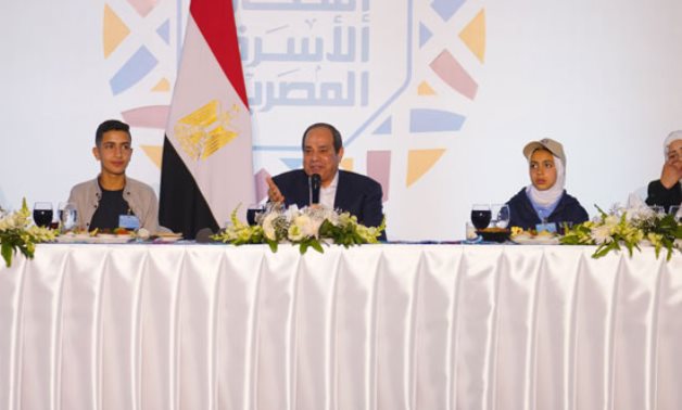 "زراعة الشيوخ": إفطار الأسرة المصرية داخل الأسمرات يؤكد حرص الرئيس على معايشة أحوال المواطنين