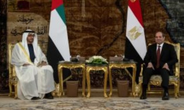 الرئيس السيسى والشيخ محمد بن زايد يبحثان تطوير التعاون فى جميع المجالات