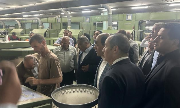 "صناعة النواب" تجرى جولة تفقدية داخل مصنع مصر إيران بالسويس