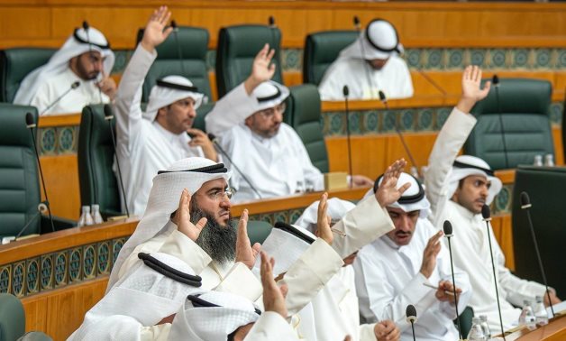 البرلمان الكويتي يوافق على إنشاء مفوضية الانتخابات وينهي مفاعيل «قانون المسيء»