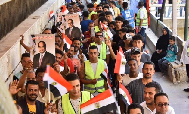 الآلاف من أعضاء "مستقبل وطن" يوثقون توكيلات تأييد ترشيح الرئيس السيسى بجميع المحافظات.. صور