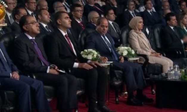 الرئيس السيسى: الجوائز المقدمة لأبطالنا الحاصلين على بطولات مش متواضعة