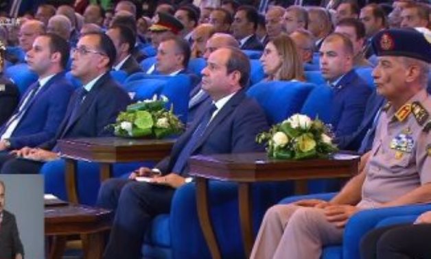 الرئيس السيسى: السياسة الخارجية والسياسة الأمنية الداخلية تعتبر وجها لمصر