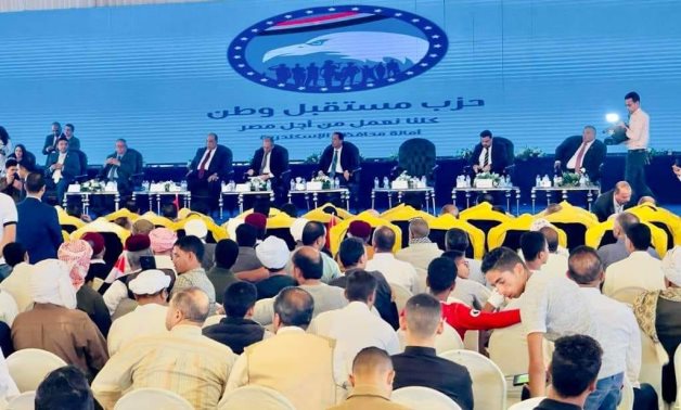 قيادي بـ "مستقبل وطن": الرئيس السيسي شرع سنة متفردة.. وخطابه يحمل رسائل طمأنة للمصريين