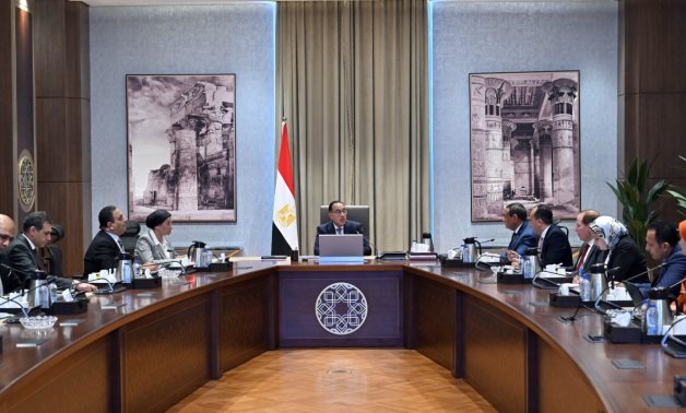 رئيس الوزراء: الدولة المصرية تحملت عن المواطن الأعباء الكبيرة فيما يخص التضخم وارتفاع الأسعار 