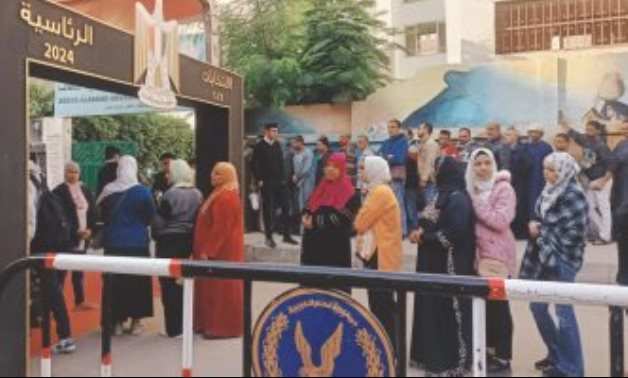 محافظ القاهرة: التصويت بلجان العاصمة يسير دون معوقات في اليوم الأخير للانتخابات الرئاسية 