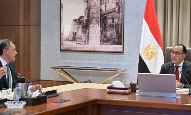 وزير السياحة: زيادة عدد مقاعد الطيران الوافدة إلى مصر خلال عام 2023