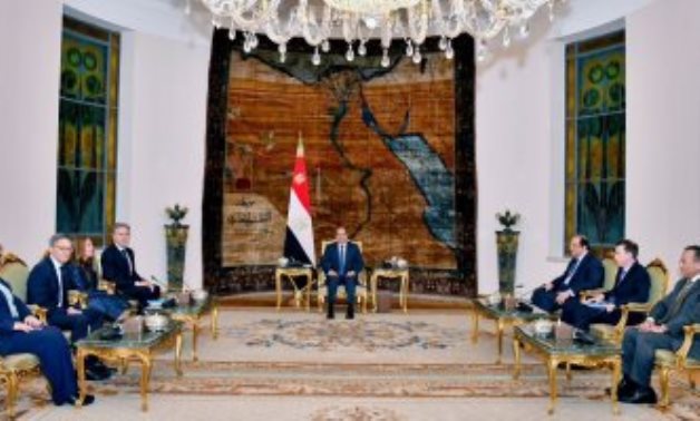 تقرير للمركز المصرى يكشف رسائل لقاء الرئيس السيسى بوزير الخارجية الأمريكى