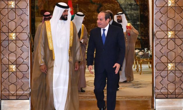 الرئيس السيسى يبحث مع مستشار الأمن الوطنى فى البحرين جهود مصر للتهدئة فى غزة 