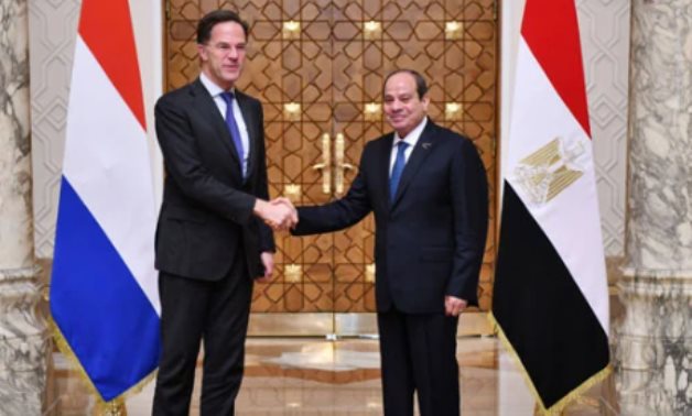 الرئيس السيسي: اتفقت مع رئيس وزراء هولندا على جذب مزيد من الاستثمارات لمصر  