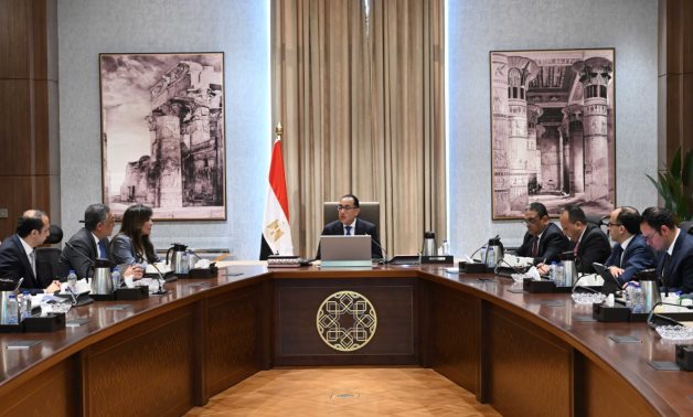 رئيس الوزراء يتابع ترتيبات تنظيم مؤتمر الاستثمار المُشترك بين مصر والاتحاد الأوروبى