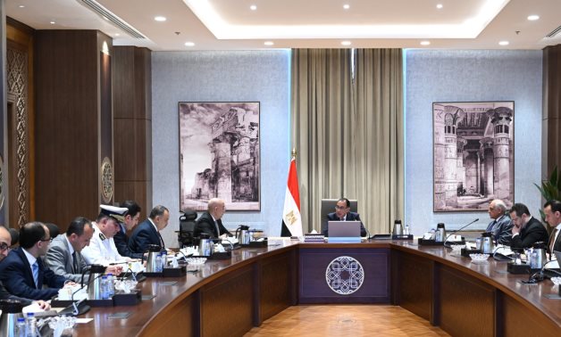 رئيس الوزراء يتابع الموقف التنفيذي للأعمال بالتجمع العمراني الجديد بجزيرة الوراق 