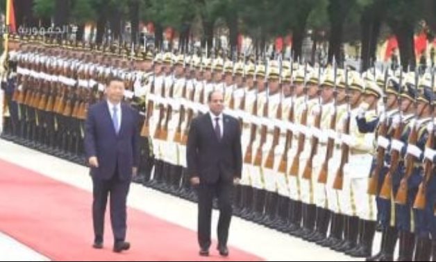 الرئيس السيسى يلتقى فى بكين مع رئيس اللجنة الدائمة للمجلس الوطني لنواب الشعب الصينى  