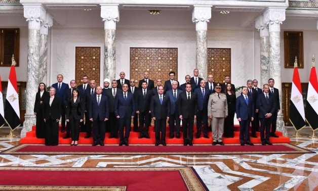 التشكيل الكامل.. الرئيس السيسى يشهد أداء اليمين الدستورية للحكومة الجديدة