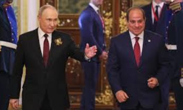 انعكاس لمكانة مصر في المنطقة.. نواب يشيدون بمشاركة الرئيس عبد الفتاح السيسي في احتفالات عيد النصر بروسيا .. ويؤكدون: رسالة إلى العالم بأن مصر شريك موثوق به في إدارة الملفات الدولية الكبرى