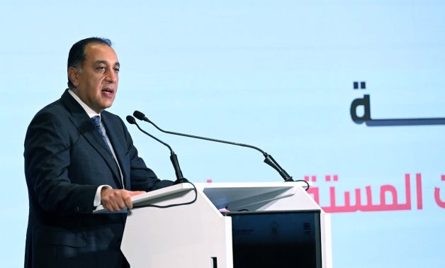 رئيس الوزراء يتابع الموقف التنفيذى للمرحلة الأولى من مبادرة "حياة كريمة"