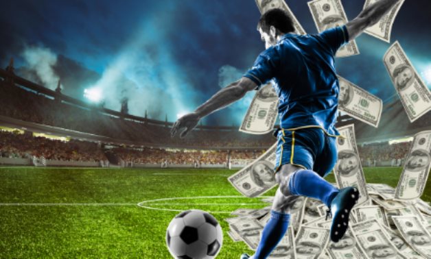 الفيفا يمنع احتكار الوكيل للاعبين.. "برلماني" يرصد كيف حدد الاتحاد الدوليدور وعقود وكيل اللاعبين.. المشرع فرق بين مصطلحى وكيل لاعبين ووكيل خدمات كرة القدم.. والانتقالات لا تكون إلا للاعبين تجاوزوا الـ18 سنة