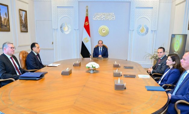 الرئيس السيسى يؤكد حرص مصر على سداد مستحقات الشركات لتعزيز الثقة بين الجانبين