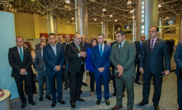 لجنة الصناعة بمجلس النواب تزور مصنع إنتاج وإصلاح المدرعات