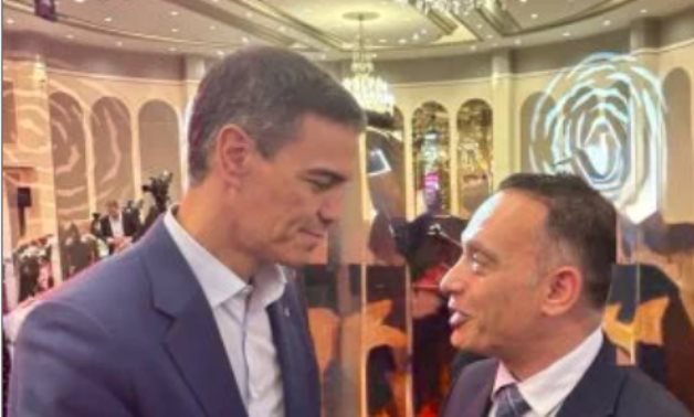 المصرى الديمقراطى لرئيس الحكومة الإسبانية: مصر تصنع الاستقرار وعلى العالم أن يساندها
