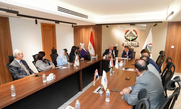أمانة الصحة بالجبهة الوطنية تعقد أولى اجتماعاتها بحضور الأمين العام للحزب