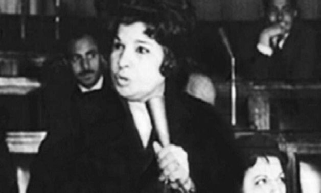 للمرأة تاريخ لا ينسى تحت القبة.. راوية عطية أول برلمانية 1957.. ليلى تكلا أنشأت محاكم الأسرة.. وفايدة كامل أول فنانة في المجلس تدرج التمثيل البرلمانى للمرأة.من 6 % إلى 27% للنواب و14% للشيوخ