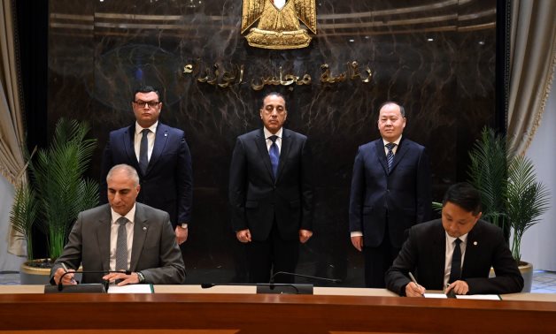 مدبولى يشهد توقيع اتفاقية تشغيل وصيانة متكاملة لمنطقة الأعمال المركزية بالعاصمة الإدارية