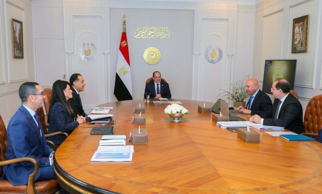 الرئيس السيسى يطّلع على الخطوات التنفيذية لتعزيز تنافسية الاقتصاد وزيادة الاستثمارات