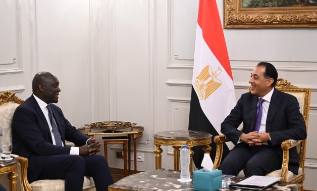 رئيس الوزراء يلتقى الرئيس التنفيذى لمؤسسة التمويل الدولية والوفد المرافق له
