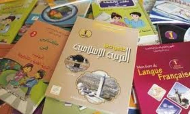"الكتاب مش ملكك".. مطالبة برلمانية بتداول الكتب المدرسية بين التلاميذ وخفض تكلفة الطباعة
