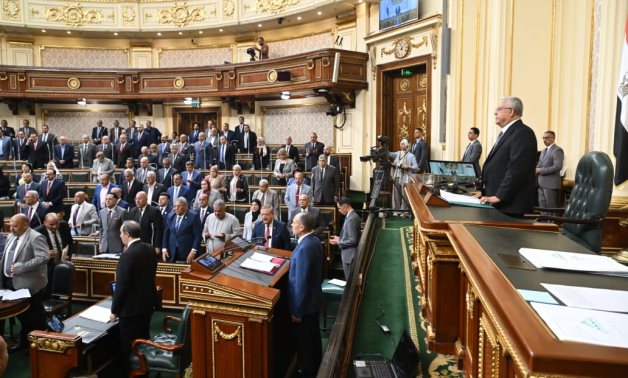 دقيقة حداد من مجلس النواب على أرواح ضحايا حادث المنوفية 